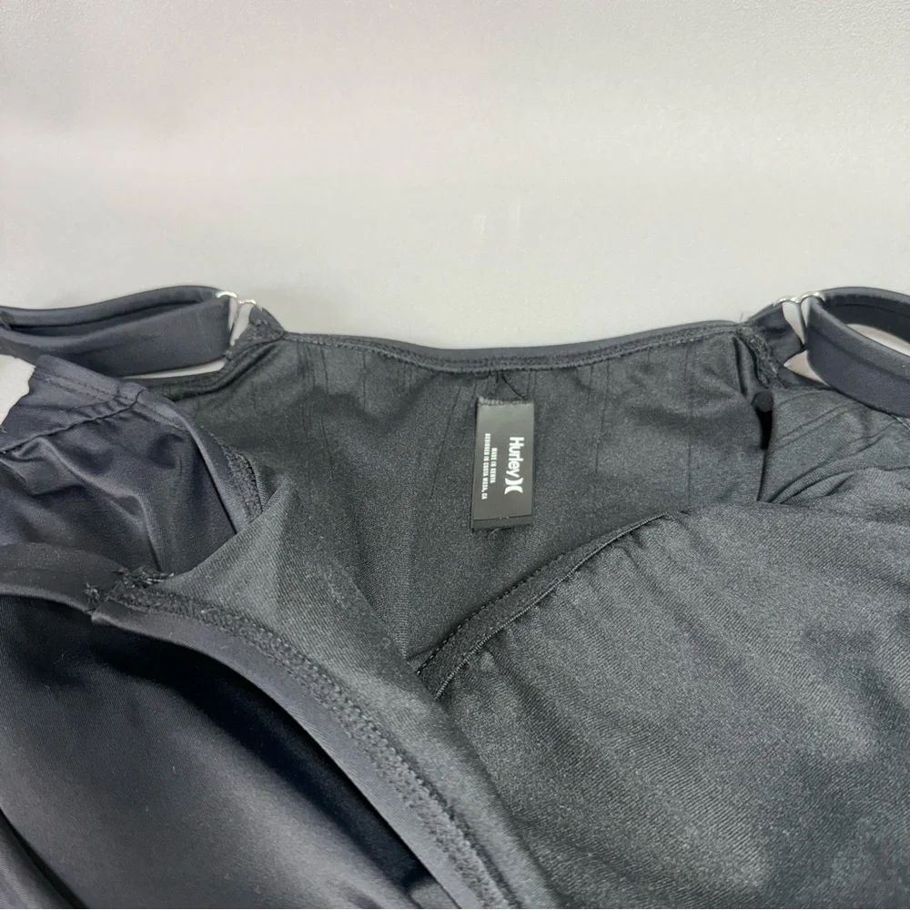 Hurley sleek sporty